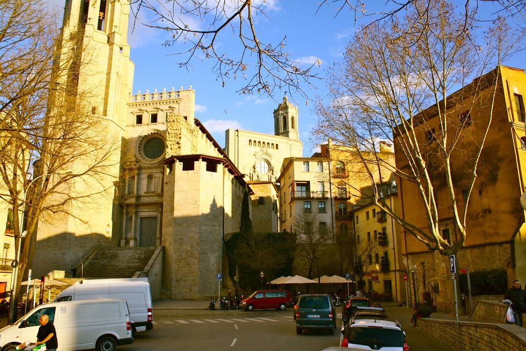 La Lleona Apartment Girona Exteriör bild