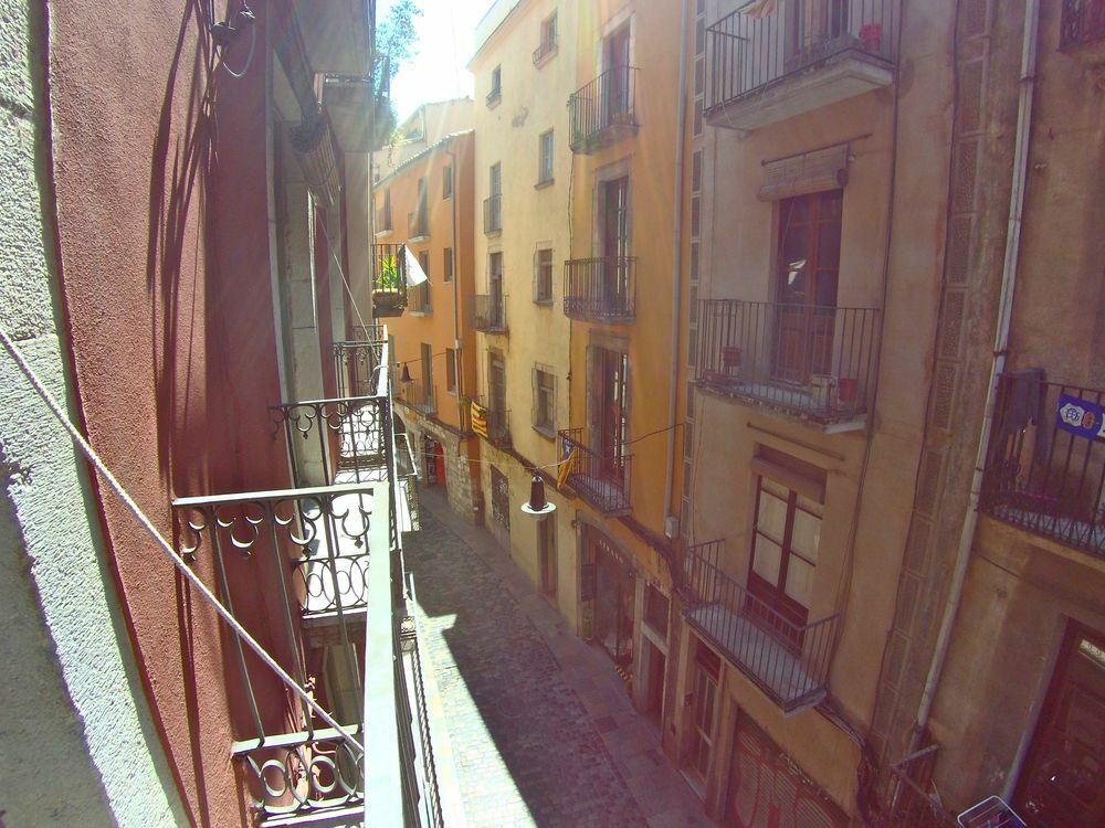La Lleona Apartment Girona Exteriör bild